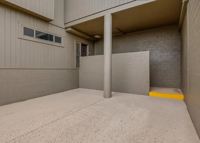 Mountain Oasis Stunning Views Renovated Near Attractions Apartment