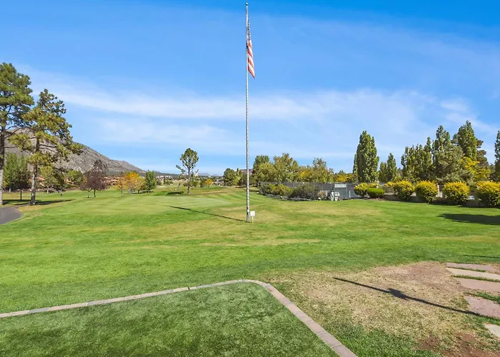 Mountain Oasis Stunning Views Renovated Near Attractions Apartment Flagstaff